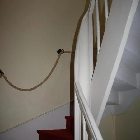 Le Dauphin * 생 피에르 드 니