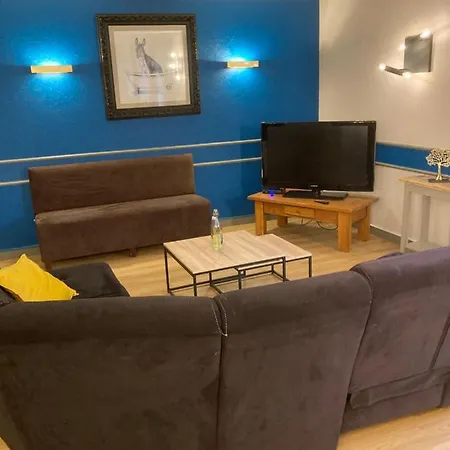 Le Dauphin Hébergement de vacances *